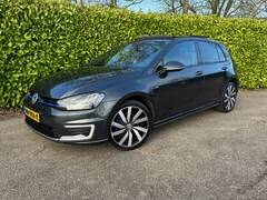 Volkswagen Golf - 1.4 TSI GTE | Panoramadak | A-camera