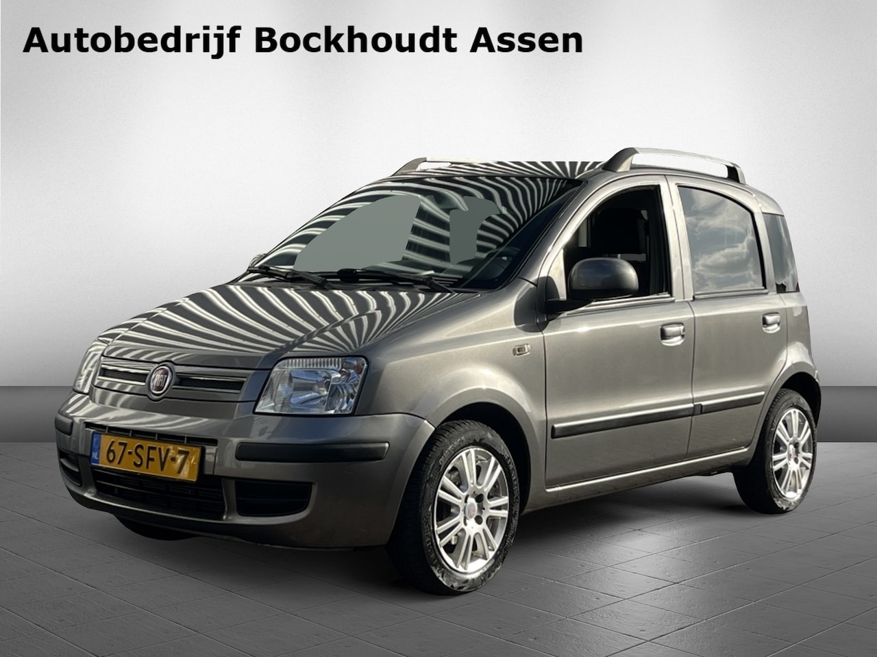 Fiat Panda - 1.2 Edizione Cool Italia 150 | Lichtmetalen Velgen | Donker get - AutoWereld.nl