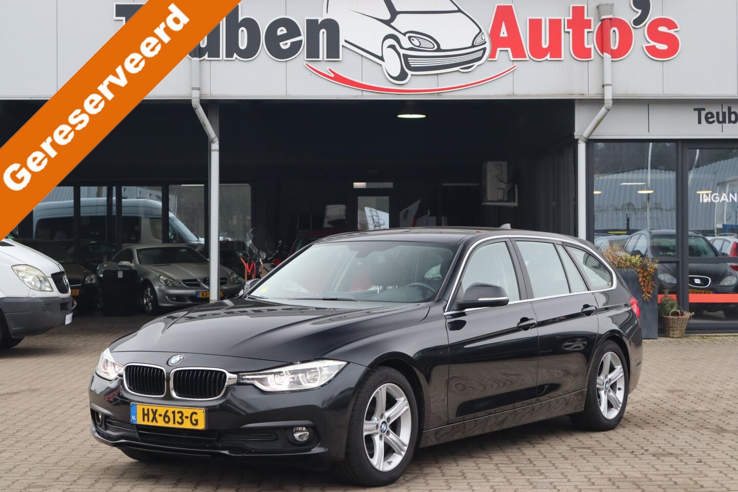 BMW 3-serie Touring - 320d EDE Corporate Lease Essential Navigatie, Lederen interieur, Climate control, Cruise c - AutoWereld.nl