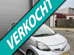 Toyota Aygo - 1.0-12V