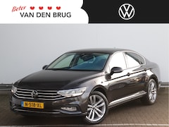 Volkswagen Passat - 1.5 TSI Business 150pk Automaat | Wegklapbare trekhaak | Ergo stoelen | Camera | Stoelverw