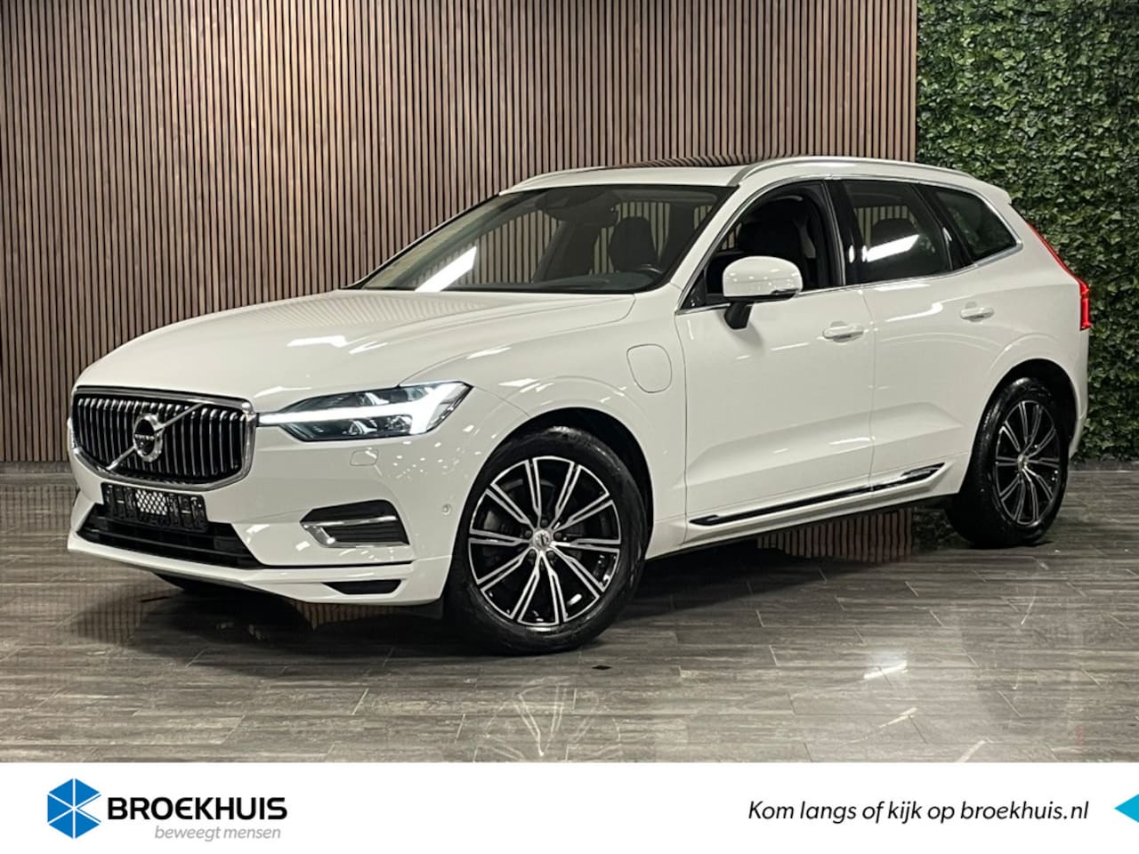 Volvo XC60 - T6 AWD Recharge Inscription | Luchtvering | 360° Camera | Head-Up Display | Harman Kardon - AutoWereld.nl