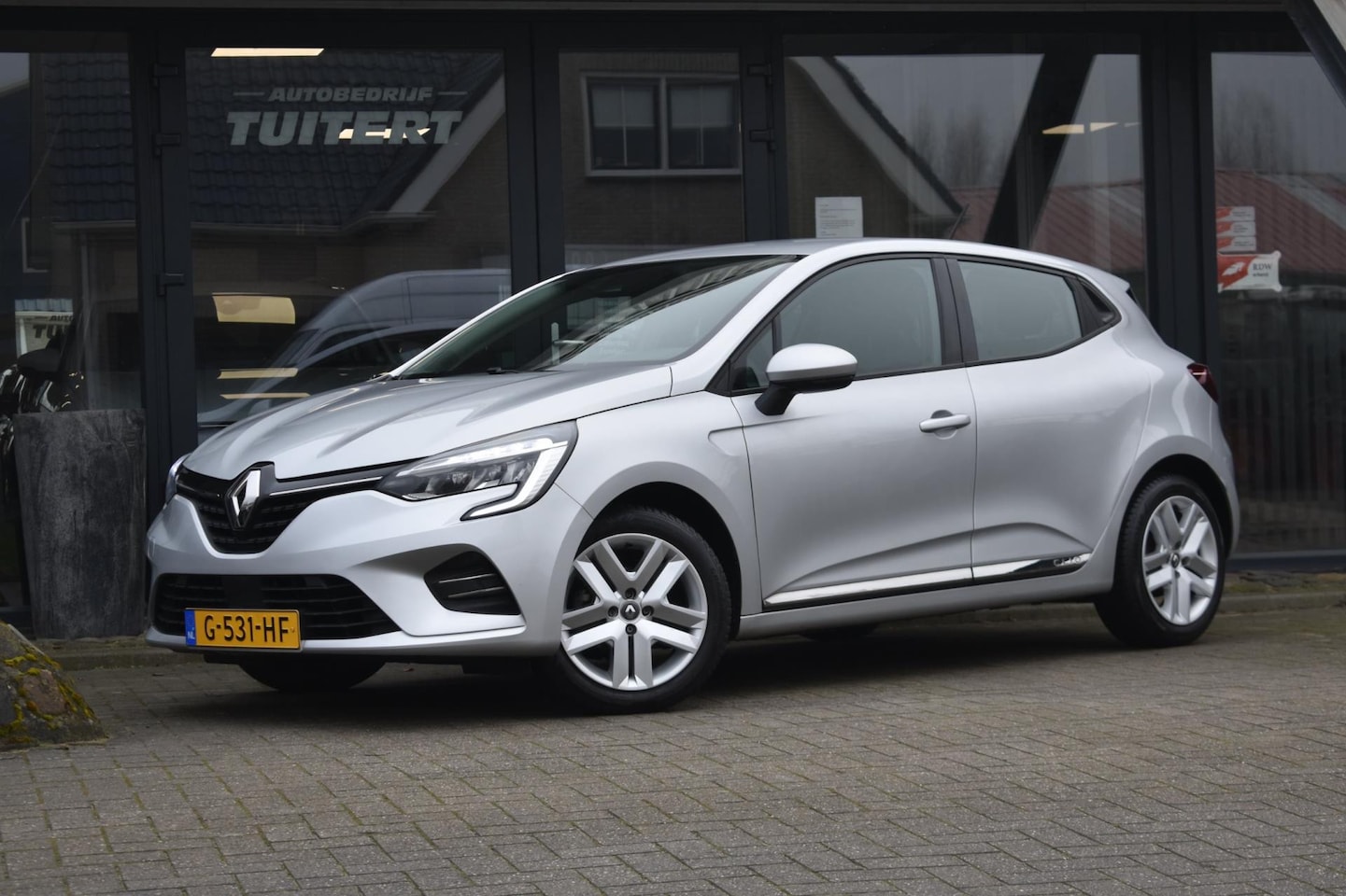 Renault Clio - 1.0 TCe Zen | APPLE CARPLAY | ANDROID AUTO | DAB | NAP | DEALER ONDERHOUDEN - AutoWereld.nl