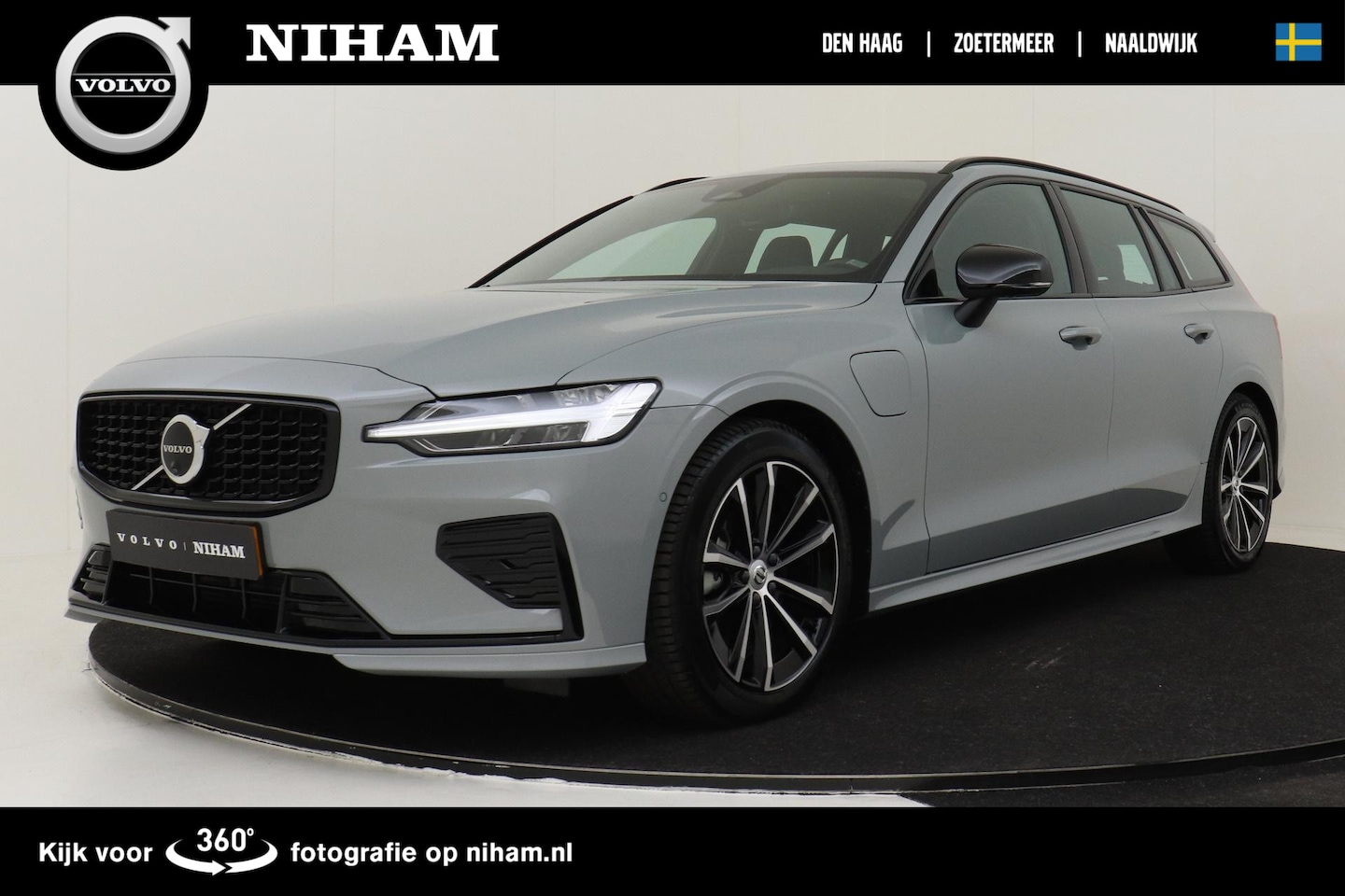 Volvo V60 - T6 RECHARGE AWD PLUS DARK -PANO.DAK|HK-AUDIO|360°CAM|BLIS|TREKHAAK|STYLING - AutoWereld.nl