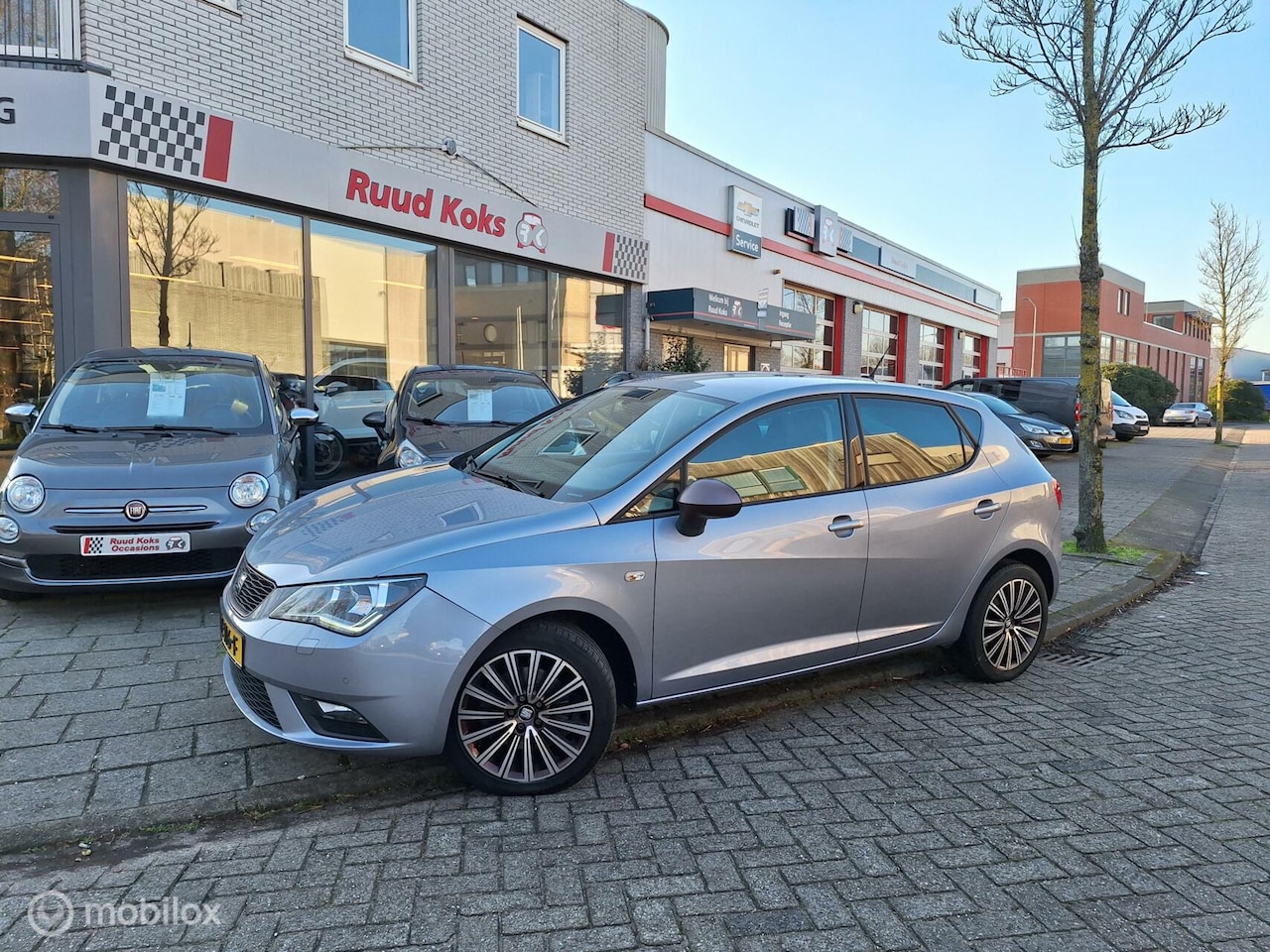 Seat Ibiza - 1.0 ECOTSI STYLE CONNECT 6-VERSN. /Carplay / Camera / - AutoWereld.nl