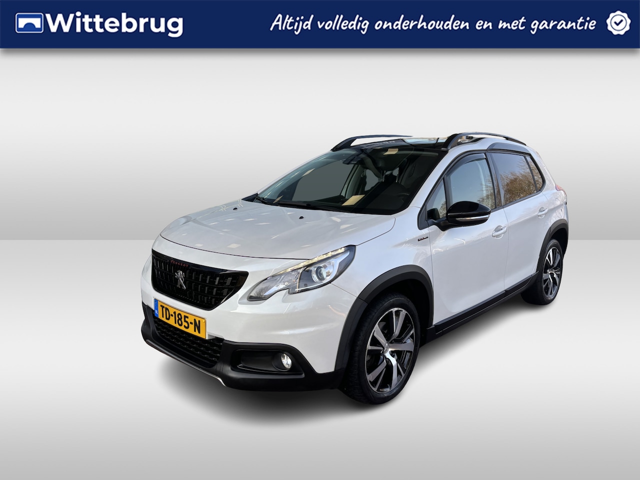 Peugeot 2008 - 1.2 PureTech Allure GT-Line / Panorama dak / Navigatie / Half-Leder / Cruise control / Par - AutoWereld.nl