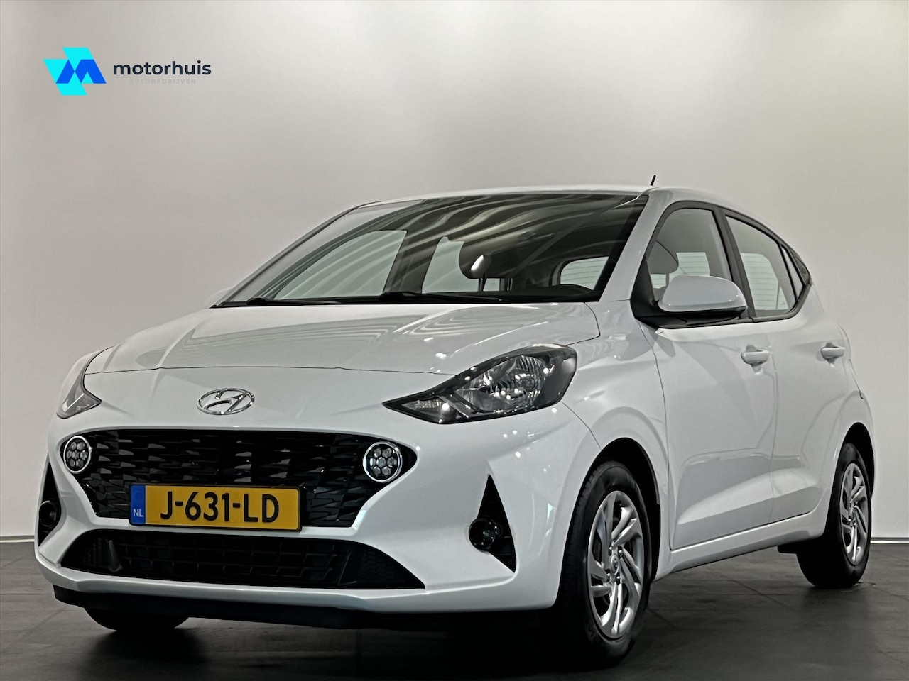 Hyundai i10 - 1.0i 67pk Comfort Smart | NAVIGATIE | AIRCO - AutoWereld.nl