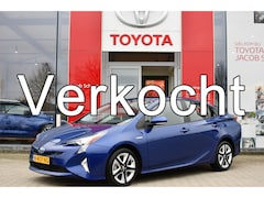 Toyota Prius - 1.8 Dynamic Limited Automaat 136pk | JBL | Navigatie | Dodehoek detector | Climate- & Crui