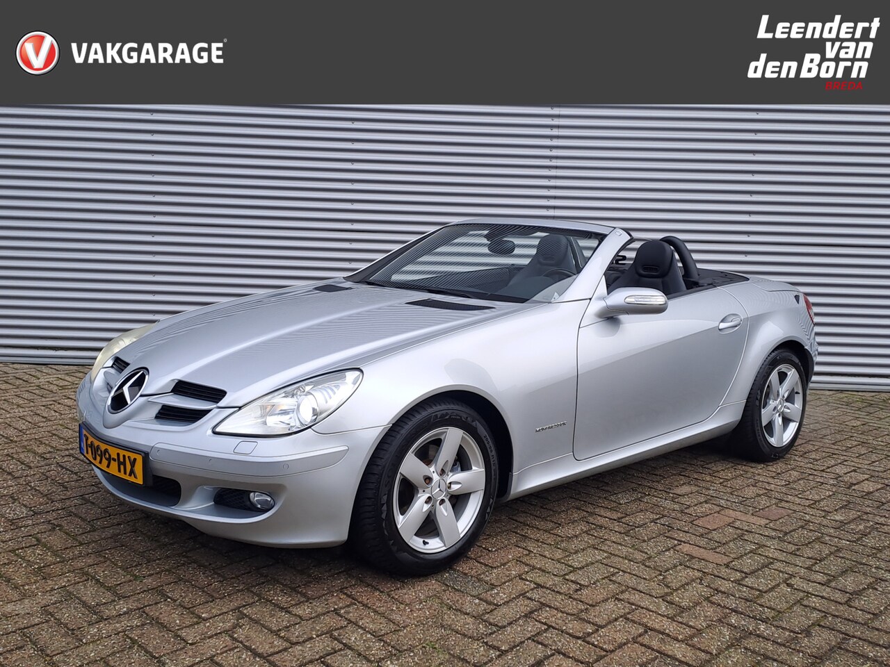 Mercedes-Benz SLK-klasse - 200 K. Cabrio AUTOMAAT Elektrische hardtop | Navigatie | Cruise | Stoelverwarming | Xenon - AutoWereld.nl