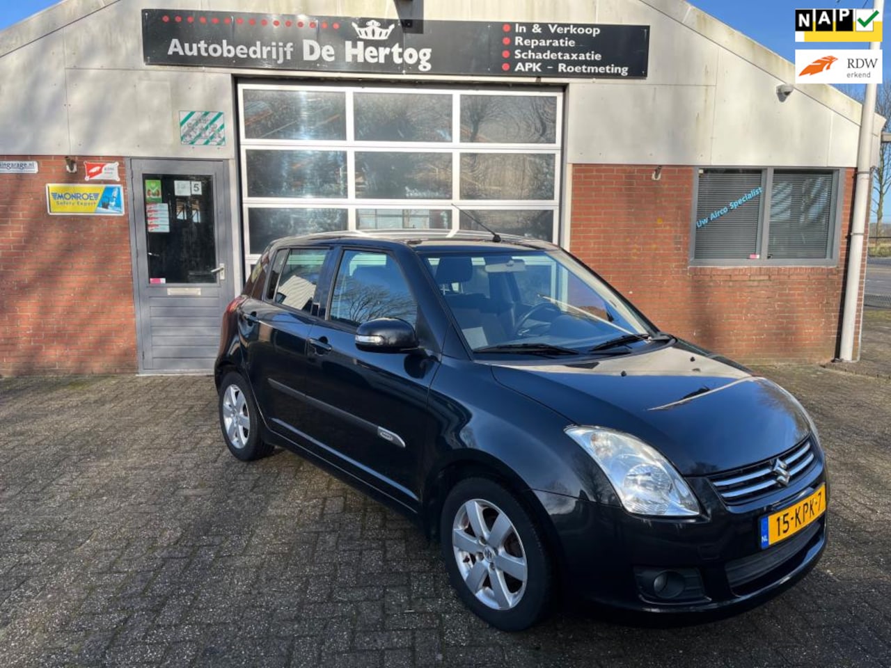 Suzuki Swift - 1.3 Limited 5 drs Airco, lm velgen, stoelverwarming, nwe APK - AutoWereld.nl