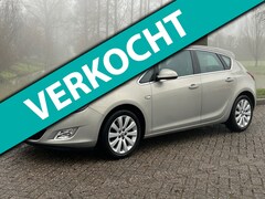 Opel Astra - 1.6 Cosmo 2010 automaat trekhaak sportstoelen youngtimer nap nette auto