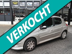 Peugeot 206 - 1.4 Air-line 2