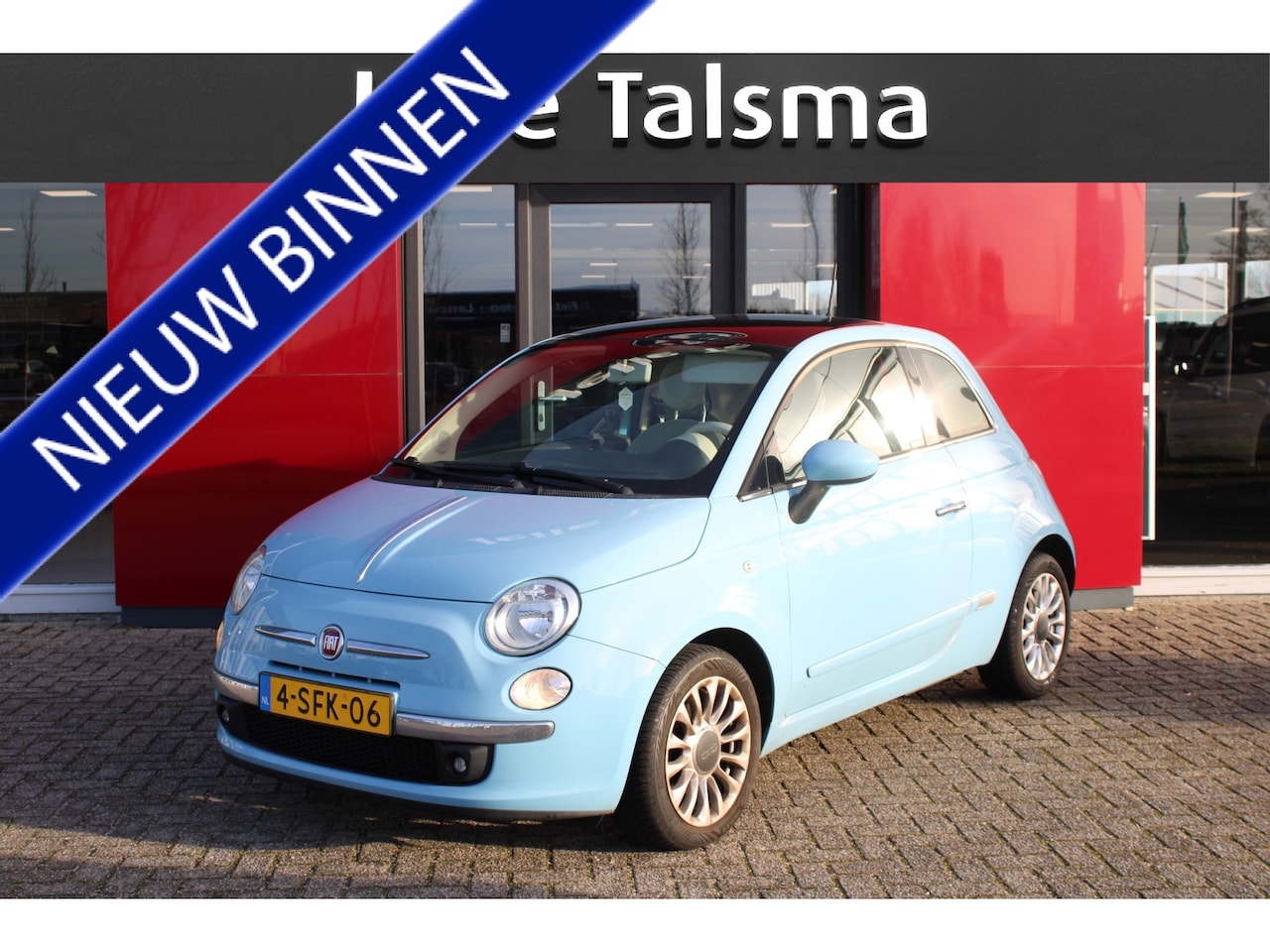 Fiat 500 - 1.0 TwinAir Lounge | Mistlampen | Parkeersensoren | Panoramadak - AutoWereld.nl