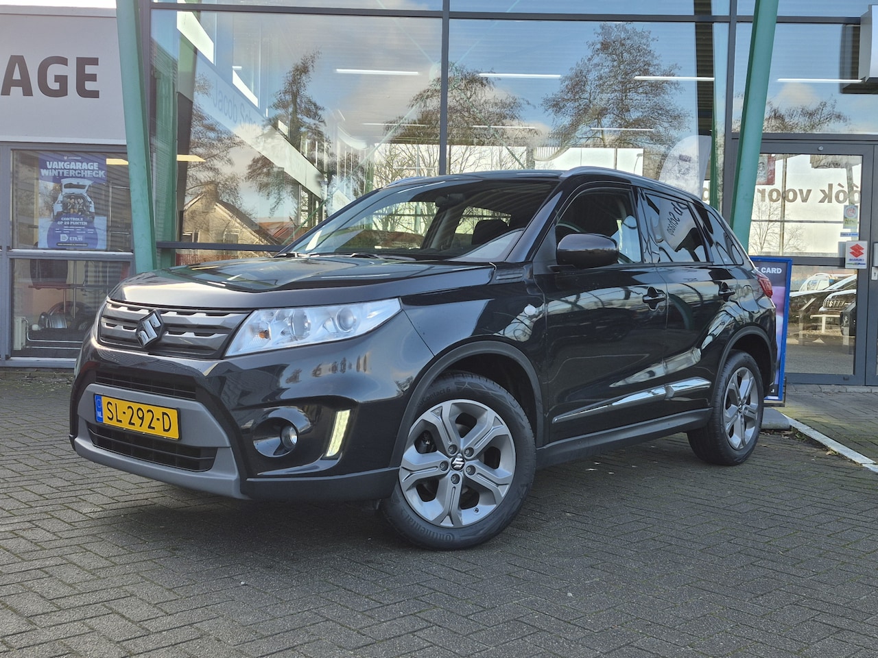 Suzuki Vitara - 1.6 Exclusive Automaat / Navi / Automatische airco - AutoWereld.nl