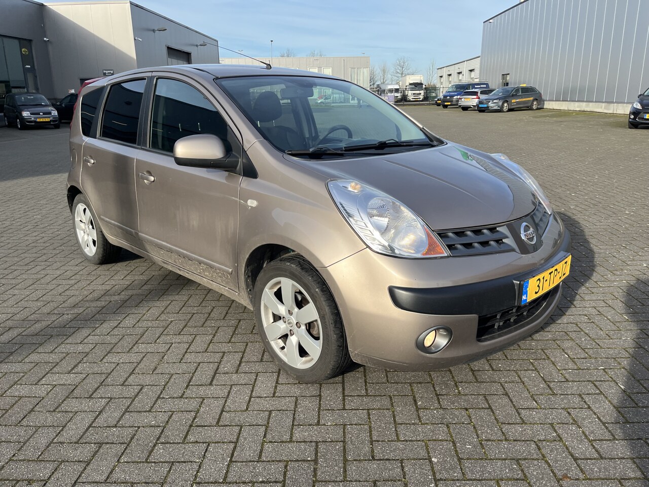 Nissan Note - 1.6 First Note 1.6 First Note - AutoWereld.nl