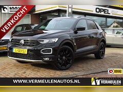 Volkswagen T-Roc - 1.5 TSI 150PK 7-DSG Sport + 18"/ Clima/ Virtual/ Camera/ Panorama/ Full-LED/ CarPlay/ NL a