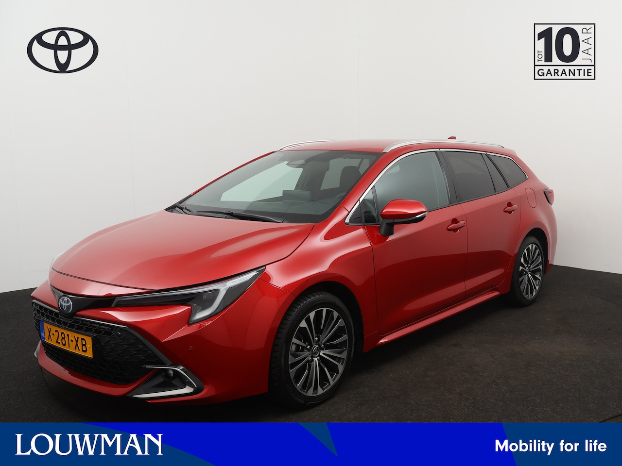 Toyota Corolla Touring Sports - 1.8 Hybrid First Edition | Camera | Parkeersensoren | LM velgen | Cruise Control Adaptief - AutoWereld.nl