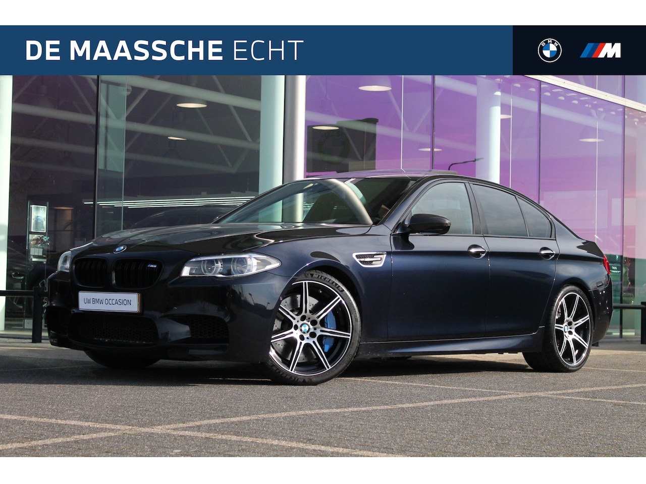 BMW M5 - 5-serie Competition Automaat / Schuif-kanteldak / Achteruitrijcamera / M Multifunctionele - AutoWereld.nl