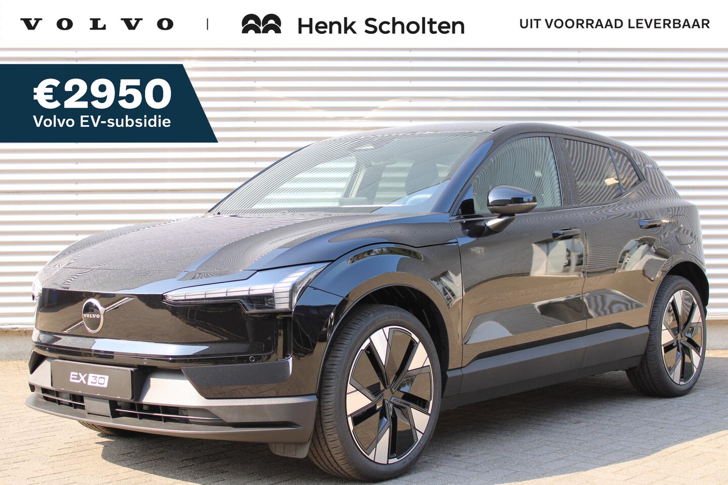 Volvo EX30 - Single Motor Extended Range Plus 69 kWh, | ** Uit Voorraad Leverbaar ** | Onyx Black Metal - AutoWereld.nl