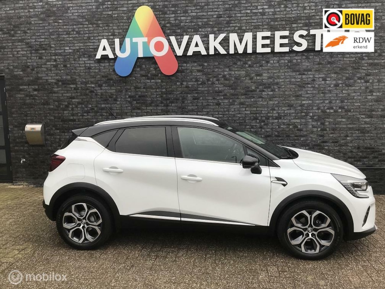 Renault Captur - 1.3 TCe 140 Intens - AutoWereld.nl