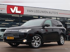 Mitsubishi Outlander - 2.0 PHEV Instyle | Automaat | Navi | Achteruitrijcamera