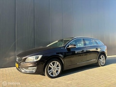 Volvo V60 - 2.4 D6 AWD Plug-In Hybrid Summum 203400 n.a.p.2013