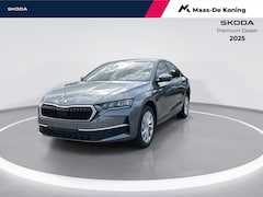 Skoda Octavia - First Edition 1.5 TSI m-HEV 85 kW / 115 pk Hatchba ck | metallic lak | licht metalen velge