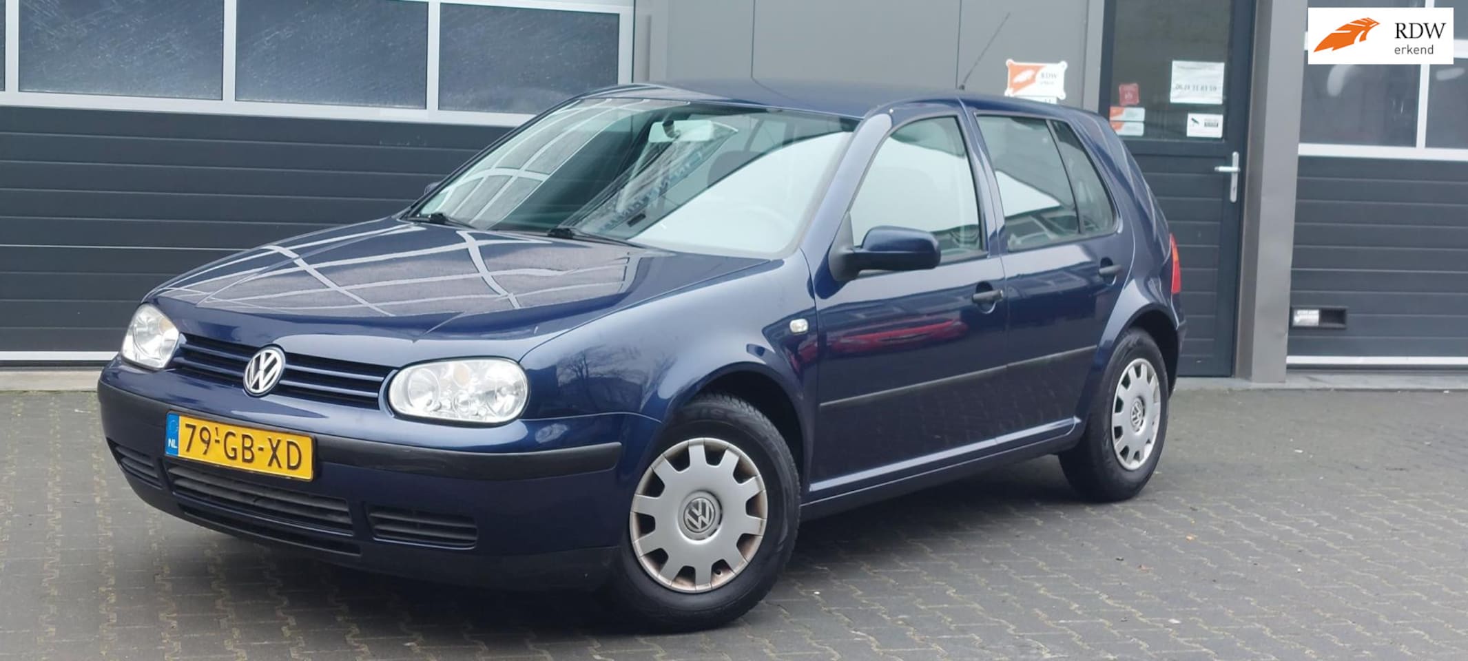 Volkswagen Golf - 1.4-16V Trendline - TRKHAAK - AIRCO - DISTR VV. - AutoWereld.nl