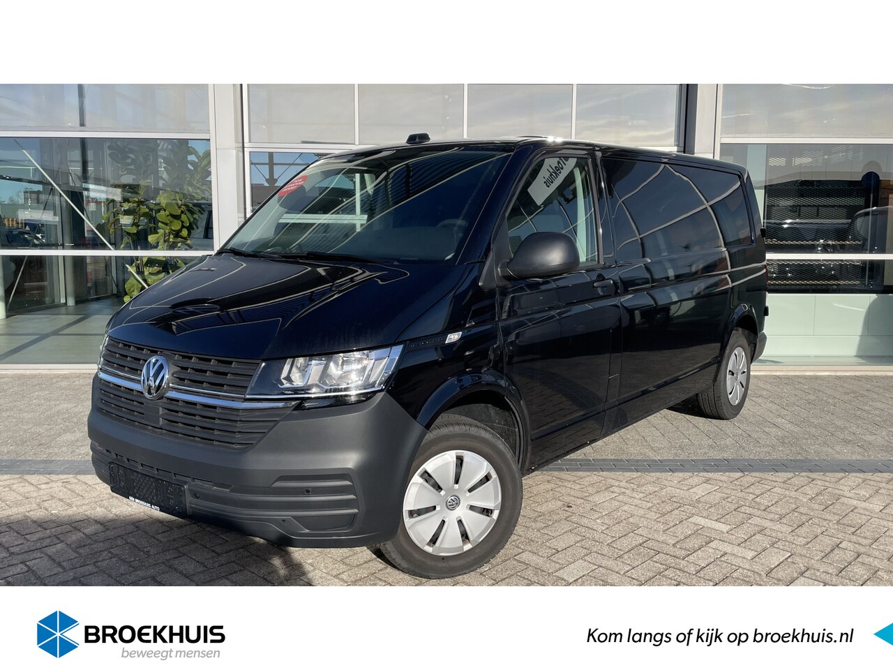 Volkswagen Transporter - L2 | 150PK | DSG Automaat | Cruise | Airco | NAVI | App Connect | Bank | Stoelverw. | PDC - AutoWereld.nl