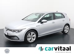 Volkswagen Golf - 1.5 eTSI Style | 150 PK | Automaat | Navigatiesysteem | Achteruitrijcamera |