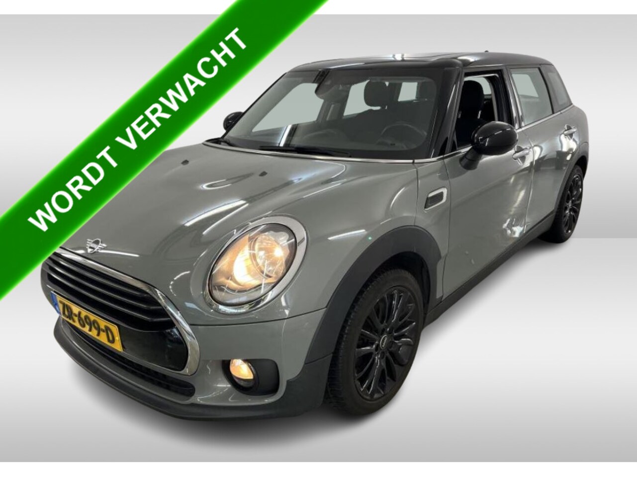 MINI Clubman - Mini 1.5 136PK Automaat Cooper Business Edition / Panoramadak / Lmv./ Navigatie / Airco-ec - AutoWereld.nl