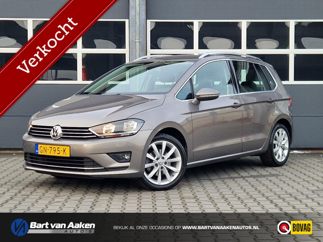 Volkswagen Golf Sportsvan - 1.2 TSI Highline Trekhaak Navigatie Pdc - AutoWereld.nl