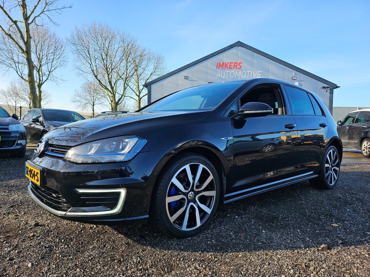 Volkswagen Golf - 1.4 TSI GTE PANO TREKHAAK CAMERA STOELVERW. - AutoWereld.nl