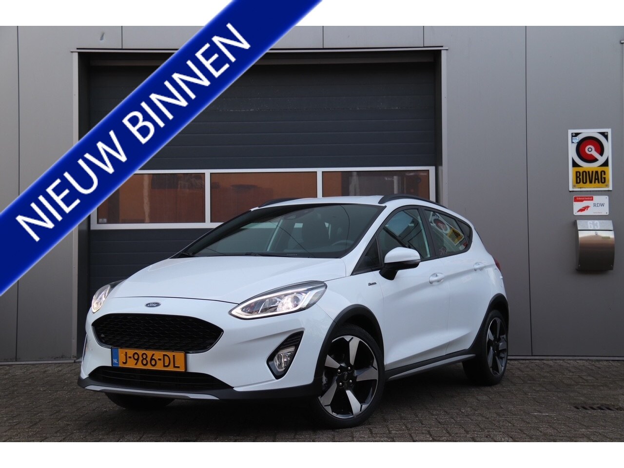 Ford Fiesta - 1.0 EcoBoost Active X Navigatie, Clima - AutoWereld.nl