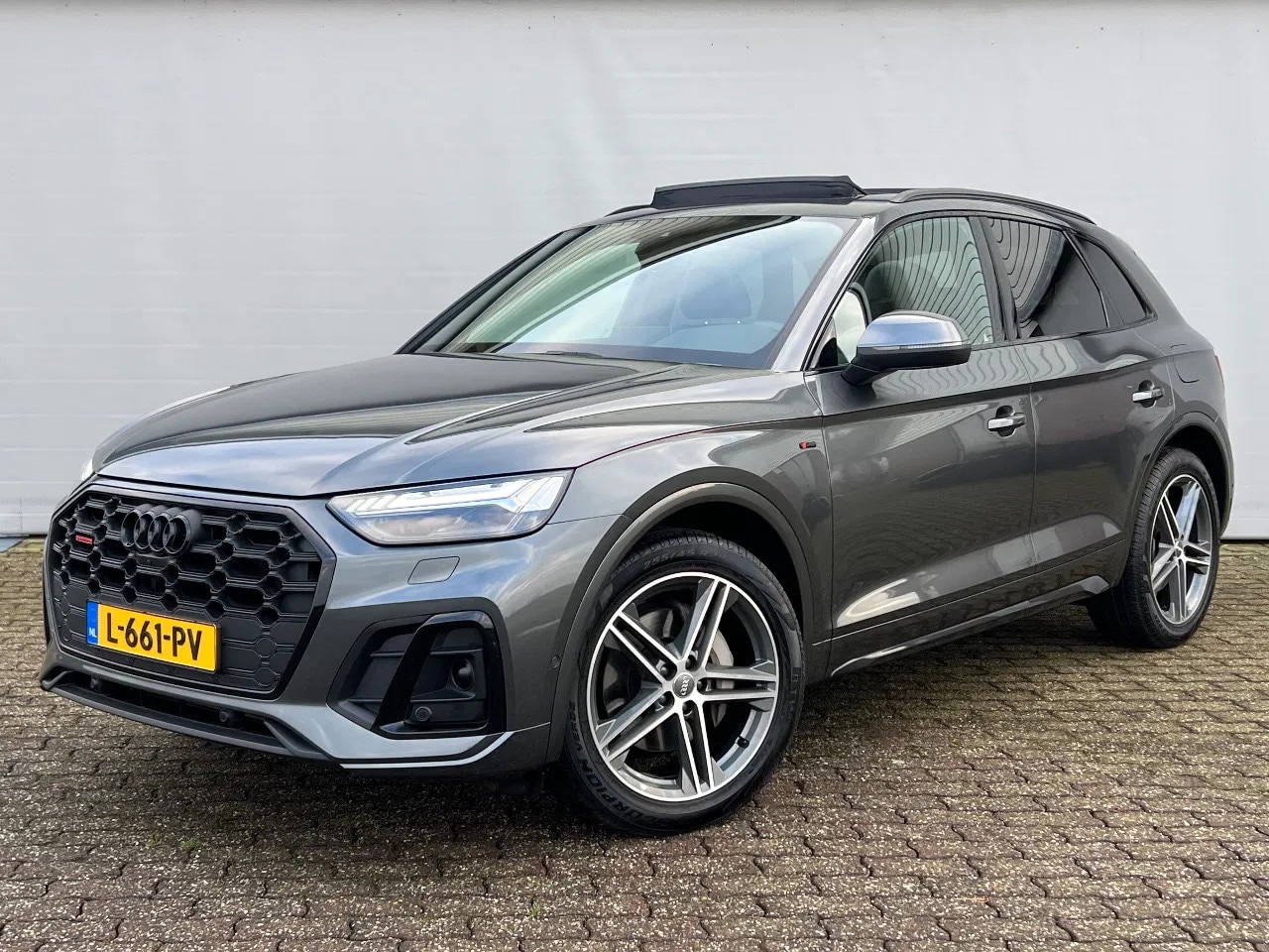 Audi Q5 - 50 TFSI-E Quattro 2x S-Line, Luchtvering Panoramadak, Org. NL auto! - AutoWereld.nl