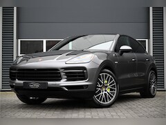 Porsche Cayenne Coupé - 3.0 E-Hybrid 462 PK / PANO / SPORT CHRONO / LED MATRIX / 360 CAMERA / SPORTSTOELEN / 21"