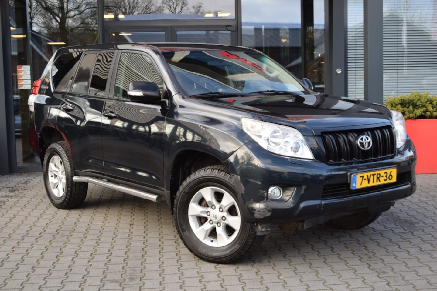 Toyota Land Cruiser 150 - 3.0 D-4D 5DRS A/T VAN - AutoWereld.nl