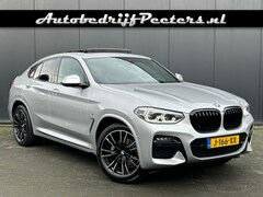 BMW X4 - xDrive20 M Sport P-dak Sfeerlicht HUD LED Camera Carplay NL-auto