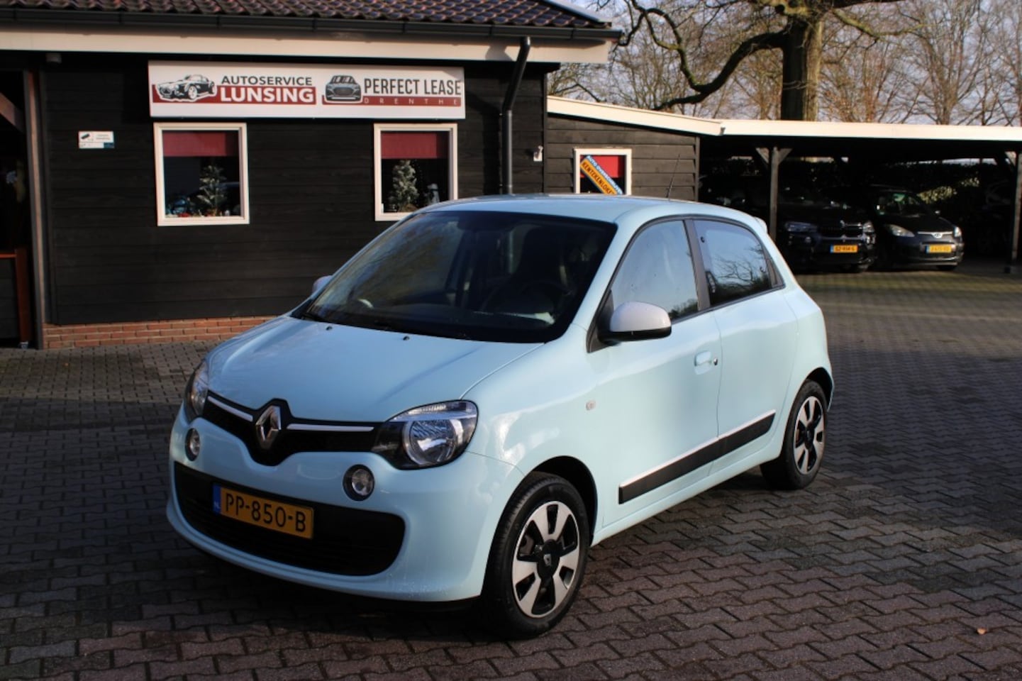 Renault Twingo - 1.0 SCE COLLECTION - Airco - 5 deurs - AutoWereld.nl