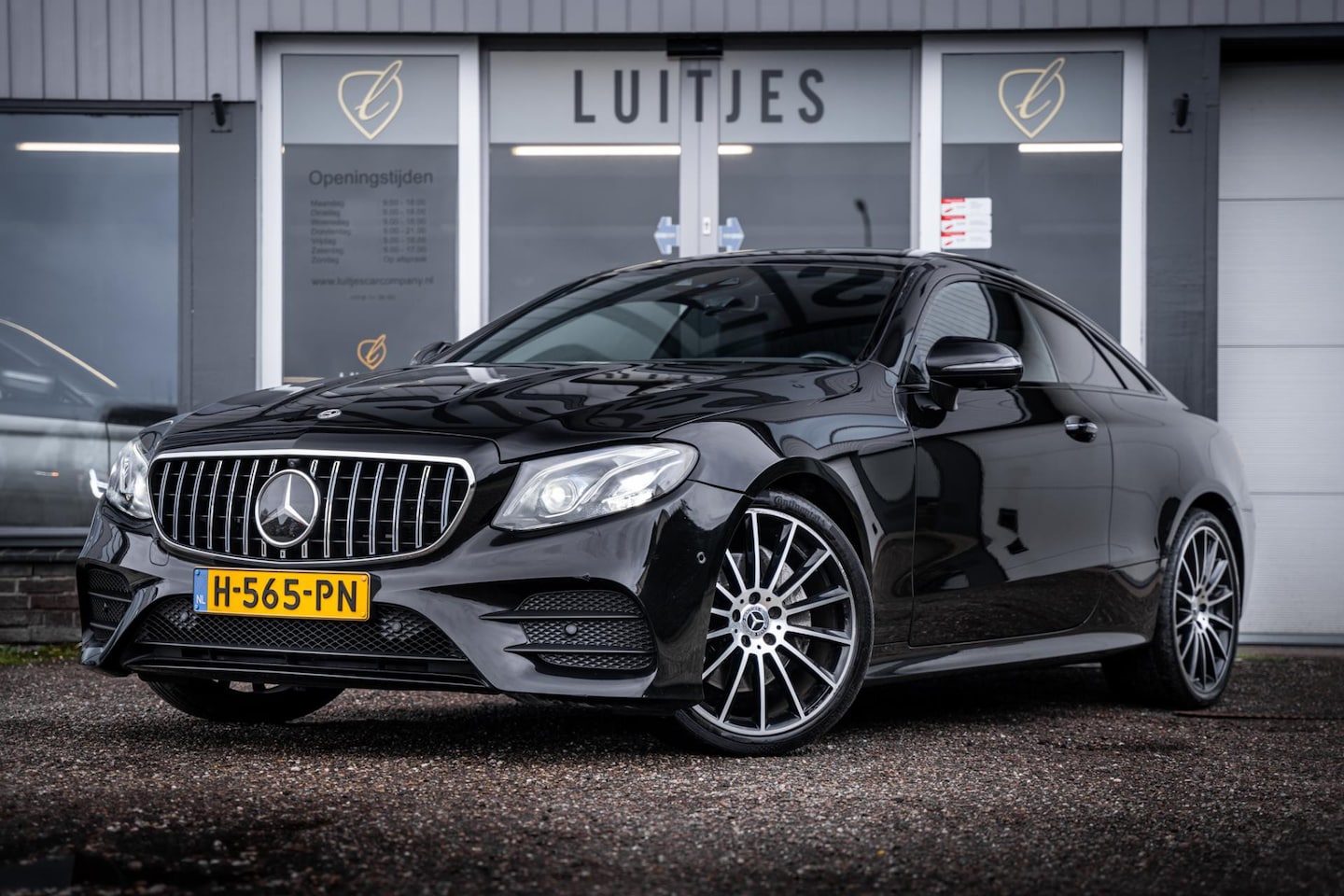 Mercedes-Benz E-klasse Coupé - 200 Premium Plus I Burmester I Pano-dak I 360° I Carplay I NL-auto I 1e-eig. I Dealer-onde - AutoWereld.nl