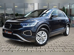 Volkswagen T-Roc - 1.0 TSI Life | LED | Navi | DAB | Fabrieksgarantie