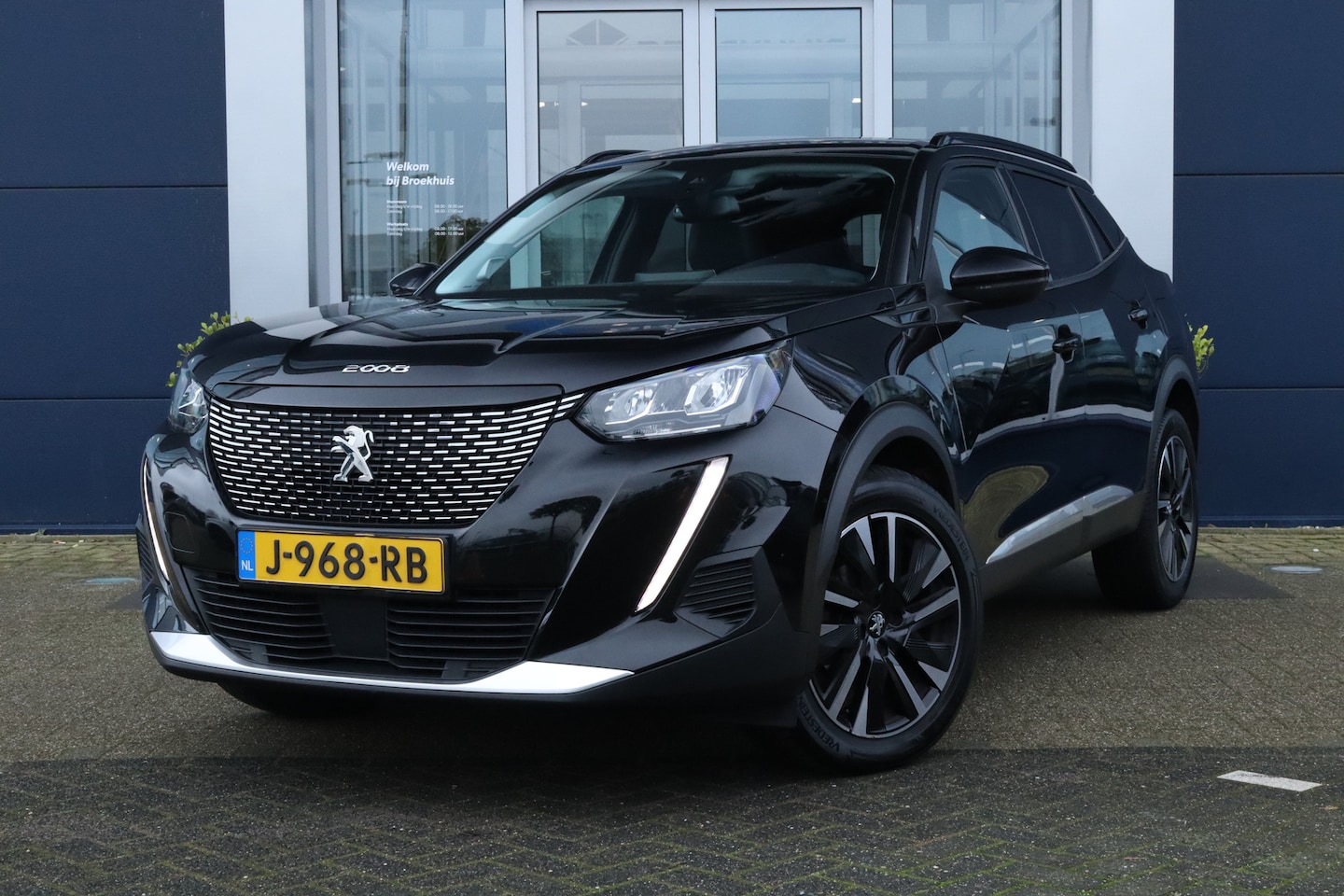 Peugeot 2008 - 1.2 PureTech Allure 1.2 PureTech Allure - AutoWereld.nl