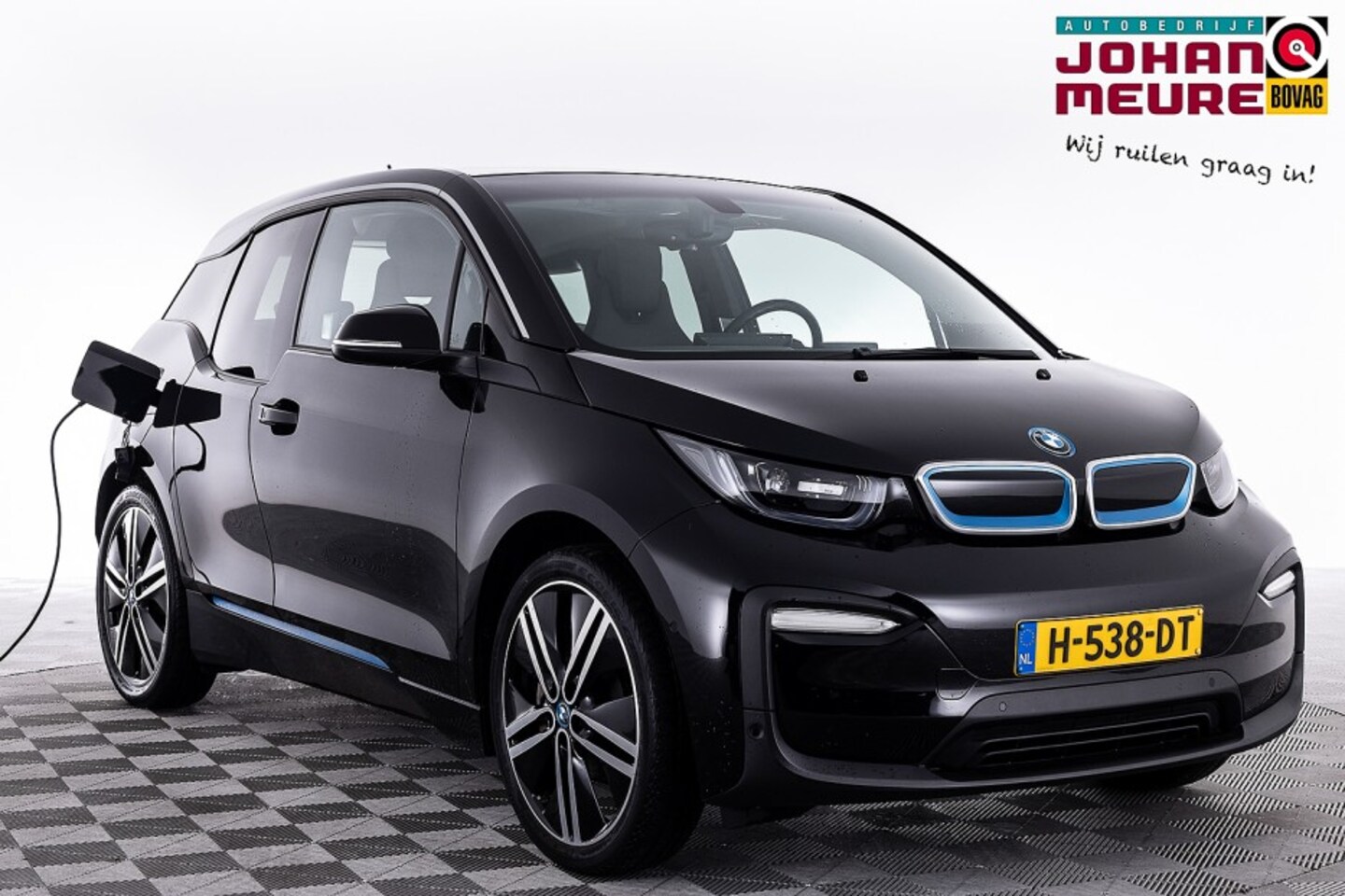 BMW i3 - Executive Edition 120Ah 42 kWh | LEDER | NAVI | ECC | Full LED . - AutoWereld.nl