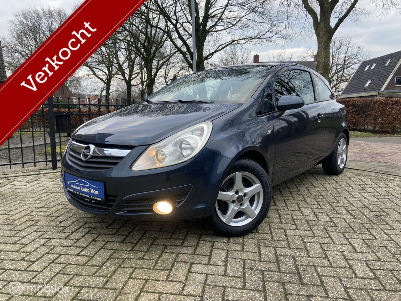 Opel Corsa - 1.4-16V Business 1.4-16V Business - AutoWereld.nl