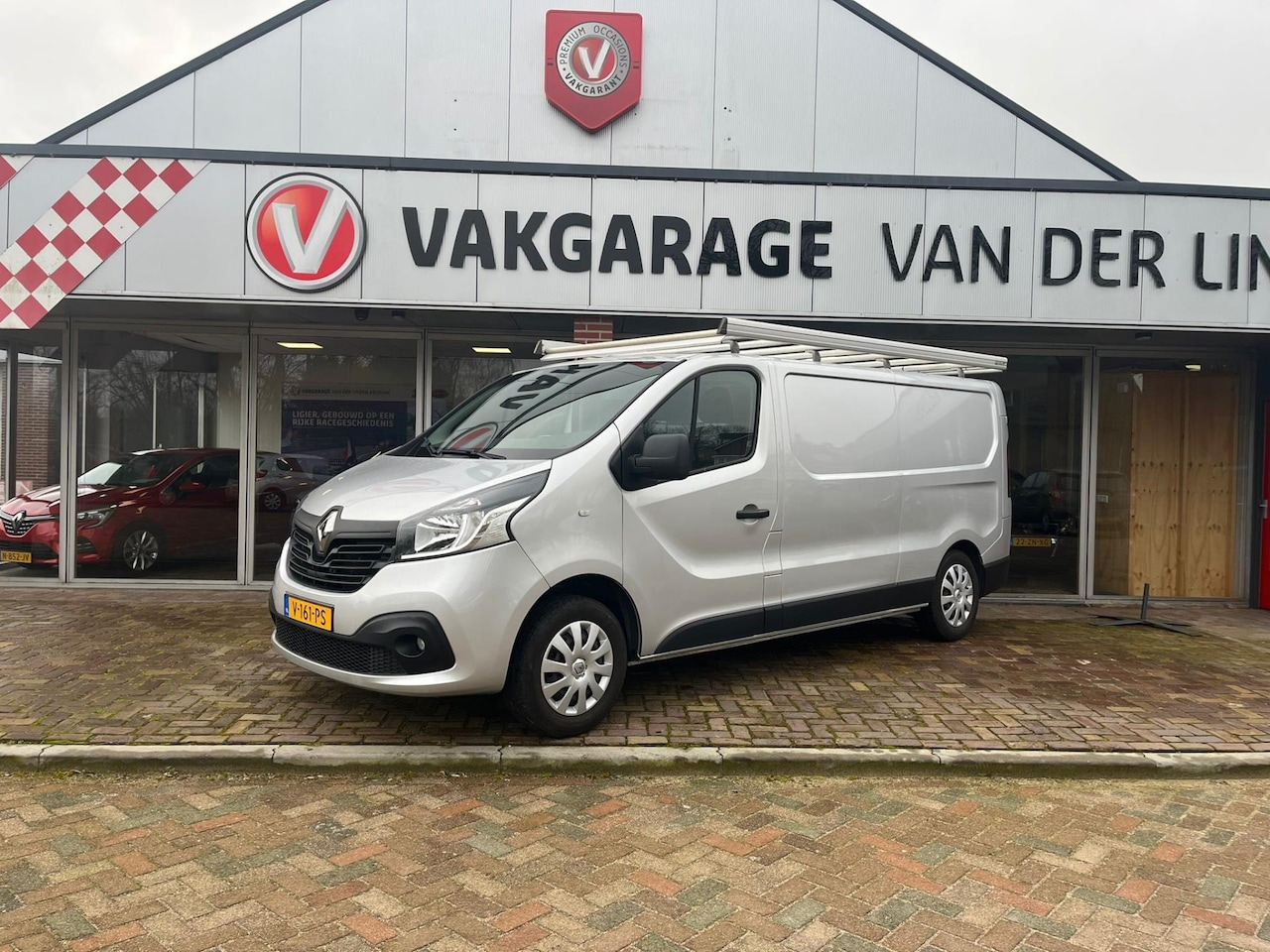 Renault Trafic - 1.6 dCi T29 L2H1 Luxe 1.6 dCi T29 L2H1 Luxe, Zeer nette, Eerste eigenaar, Origineel Nederlandse auto, Inclusief - AutoWereld.nl