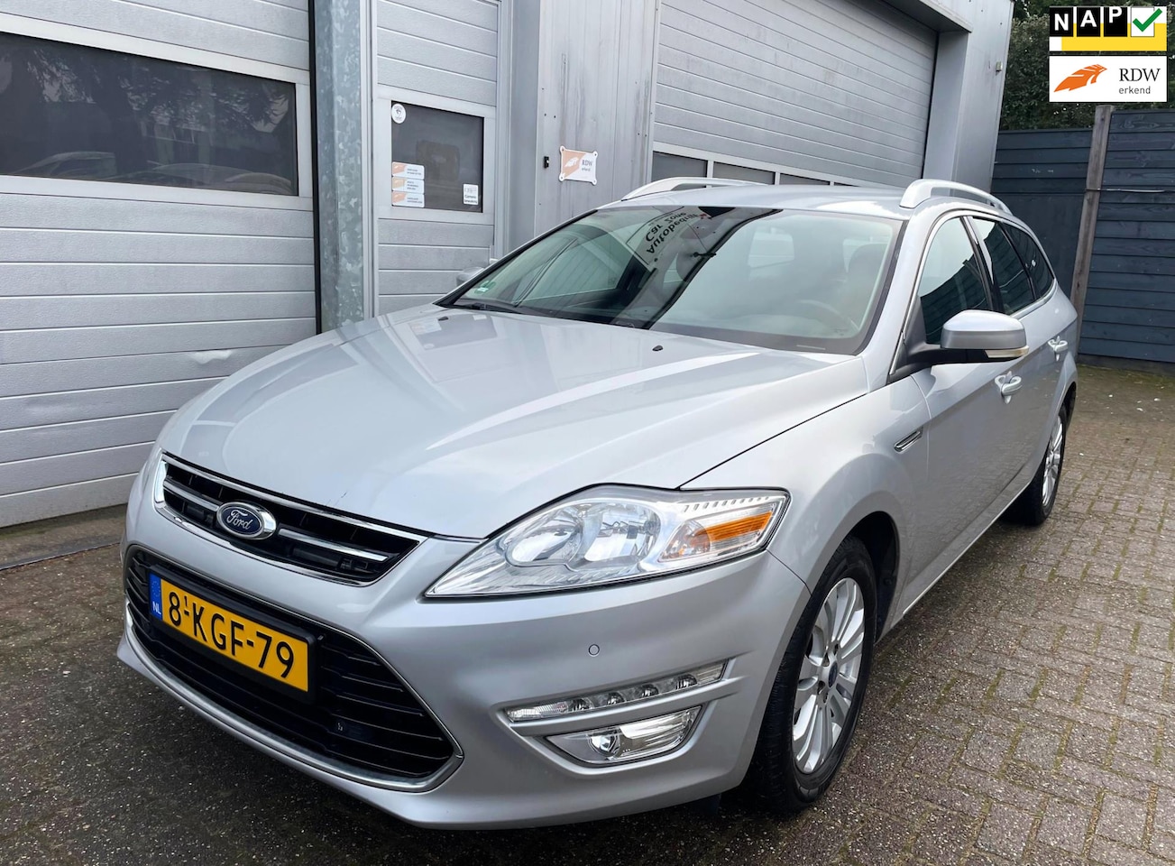 Ford Mondeo Wagon - 1.6 TDCi ECOnetic Titanium 2011-Navi-Clima - AutoWereld.nl