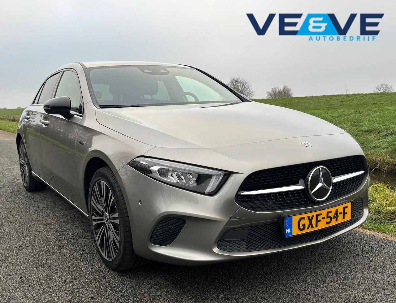 Mercedes-Benz A-klasse - 250 e Premium Plus 250 e Premium Plus - AutoWereld.nl