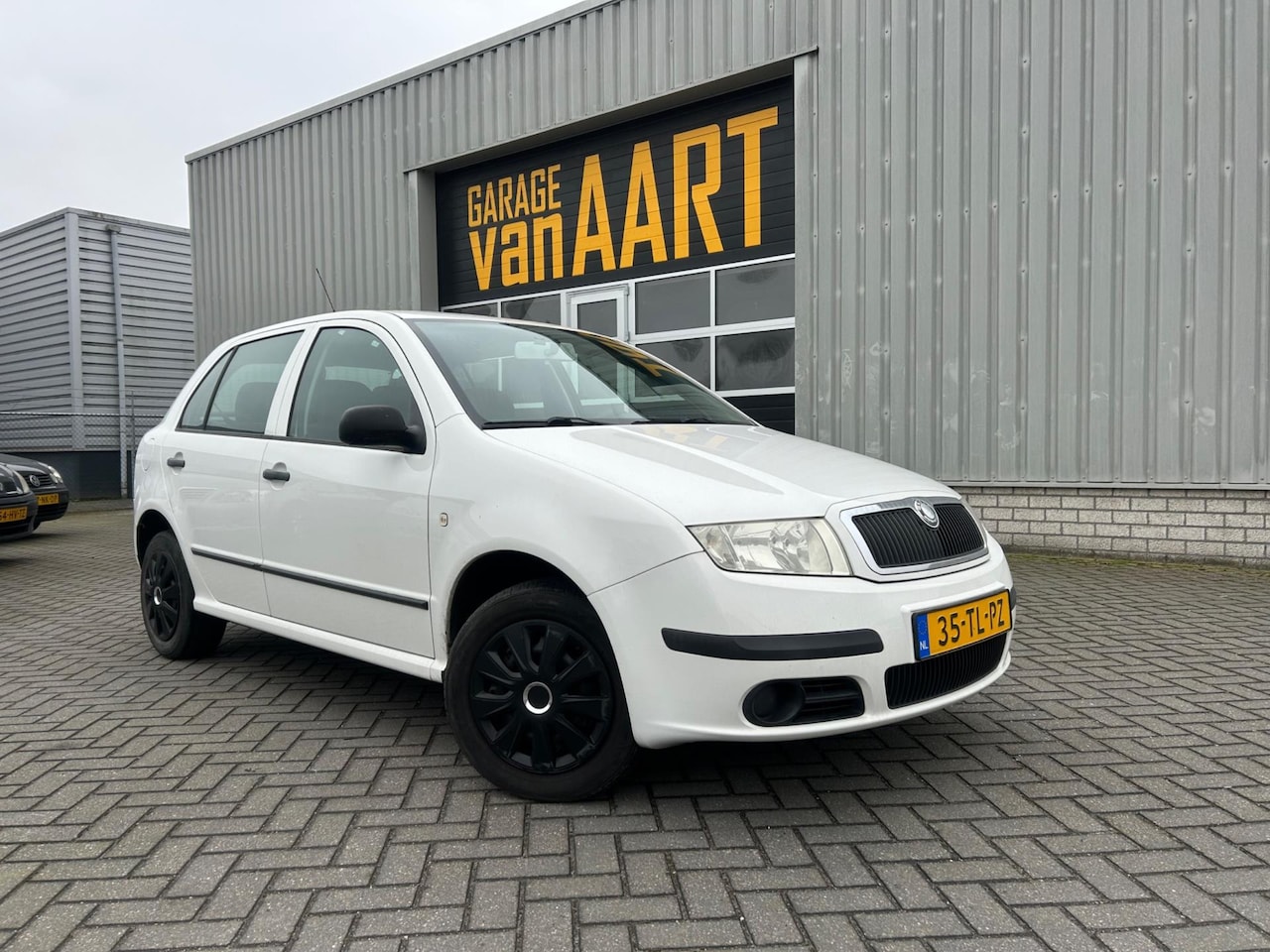 Skoda Fabia - 1.2-12V Ambiente | AIRCO| CRUISE | NAP | - AutoWereld.nl