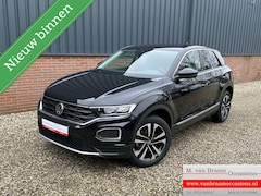 Volkswagen T-Roc - 1.5 TSI 1.5 TSI DSG 150PK Ecc/Trekhaak/Navigatie/Pdc/Acc/Lane-Assist