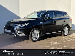 Mitsubishi Outlander - 2.4 PHEV Intense+ Automaat / Dealer onderhouden / Trekhaak 1.500kg / Schuifdak / Camera 36